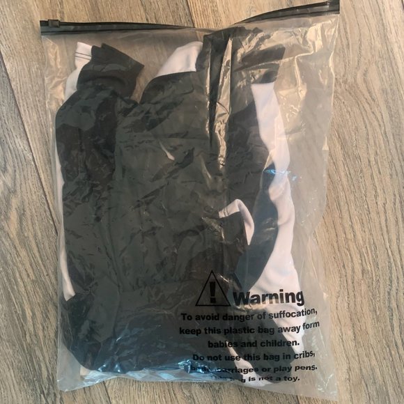 NEW BLACK/WHITE RASH GUARD SHORT SLEEVE ZIP ONE PIECE SWIMSUIT/WETSUIT XXL - Picture 9 of 9